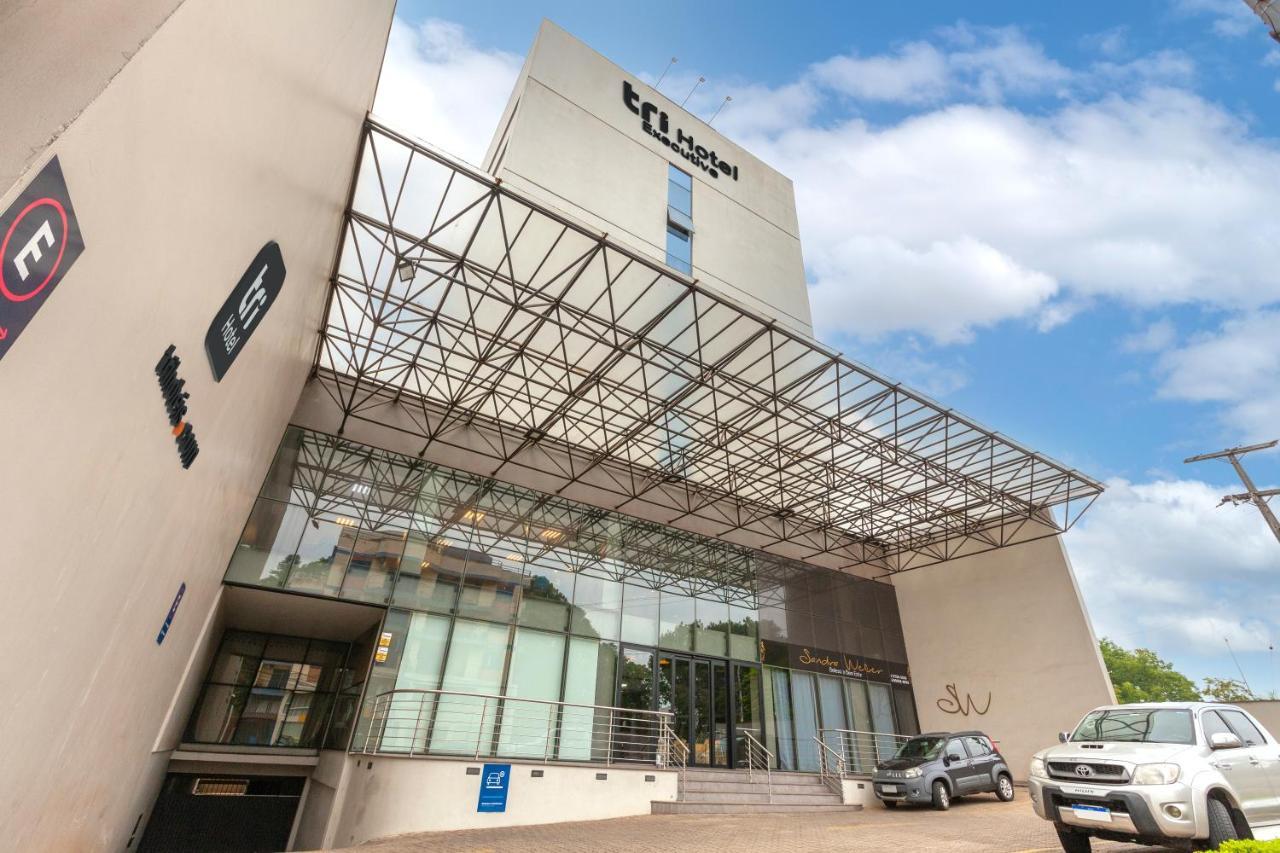 Tri Hotel Executive Lajeado المظهر الخارجي الصورة